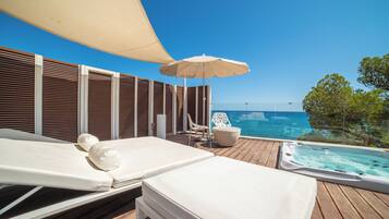 Suite Deluxe, terraza, vistas al mar (hot tub) | Terraza o patio