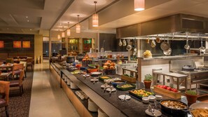 Lunch, dinner served; Indian cuisine, pool views - Hyatt Place Pune/Hinjawadi (Paud)