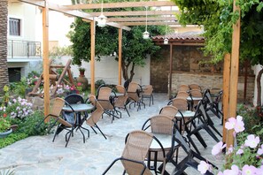 ลานระเบียง/นอกชาน