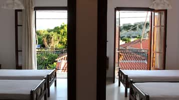 Quadruple Room | Free WiFi
