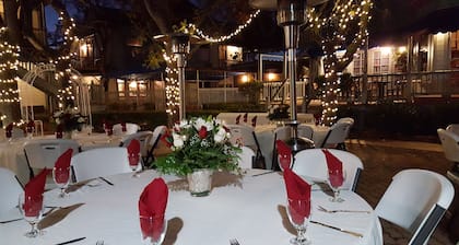 Irwin Street Inn