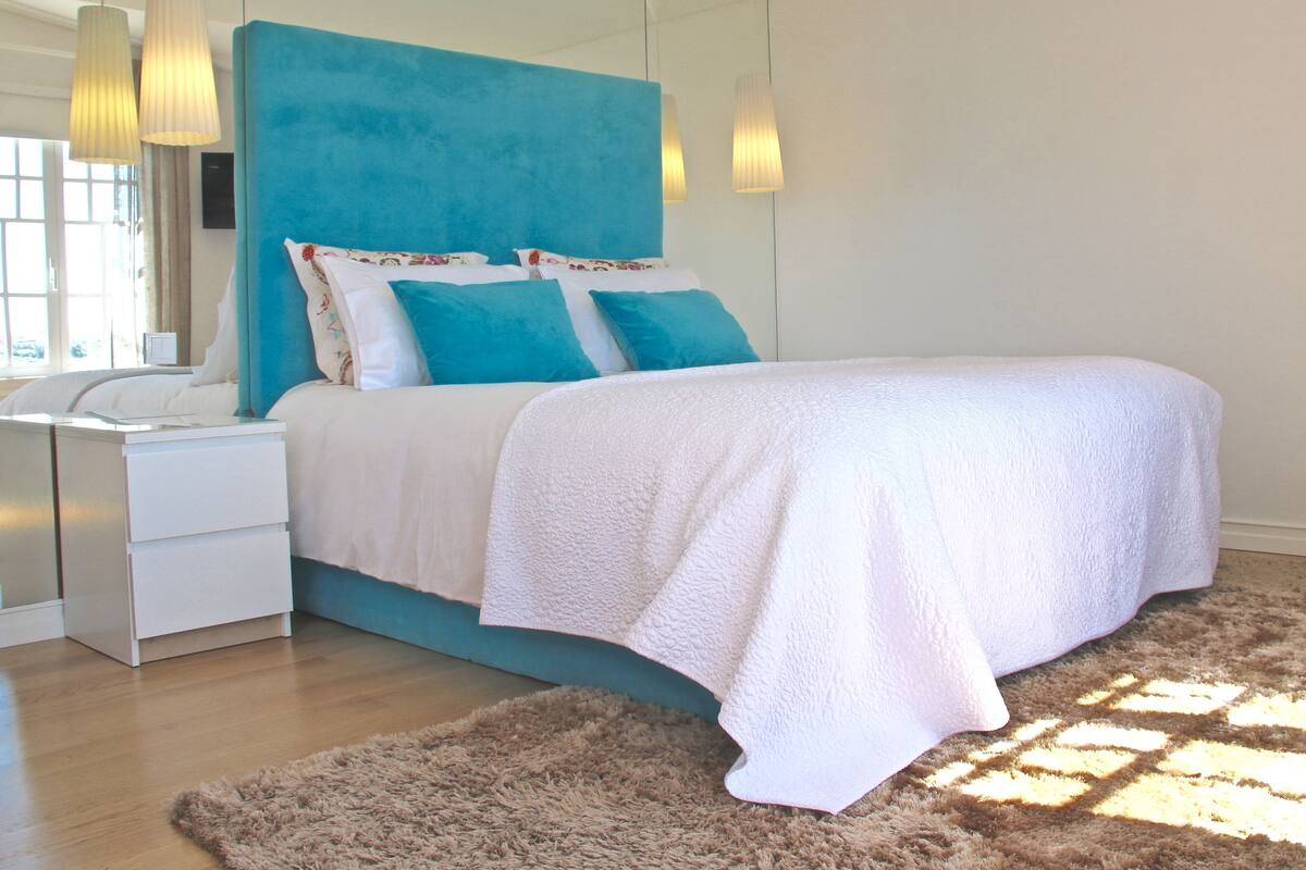 Quarto casal standard | 1 quarto, escrivaninha, cortinas blackout, Wi-Fi de cortesia