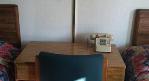 مكتب وأسرّة أطفال/رضّع وأسرّة قابلة للطي وواي فاي مجانًا