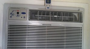 Desk, cribs/infant beds, rollaway beds, free WiFi