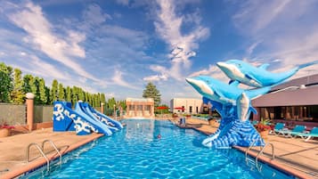 Indoor pool, seasonal outdoor pool, pool umbrellas, sun loungers