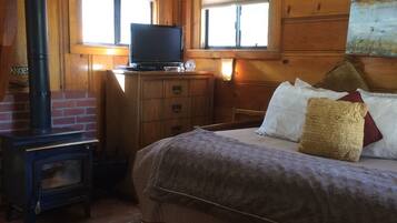 Fir Cabin | Setrika/meja setrika dan Internet kabel gratis
