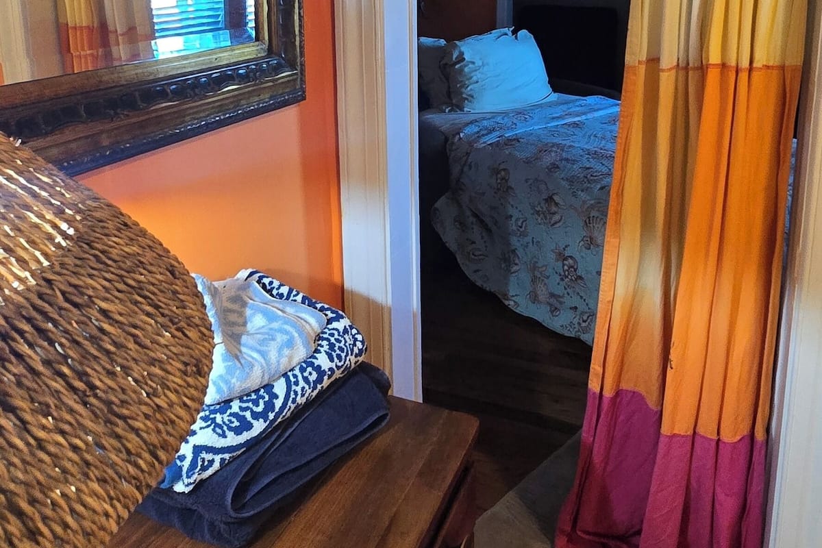 Economy Twin Room | Premium bedding, individually decorated, individually furnished, desk