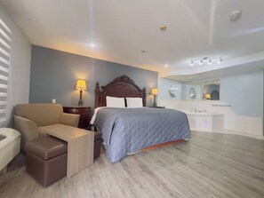 Kamar Comfort | Meja kerja, kedap suara, dan setrika/meja setrika
