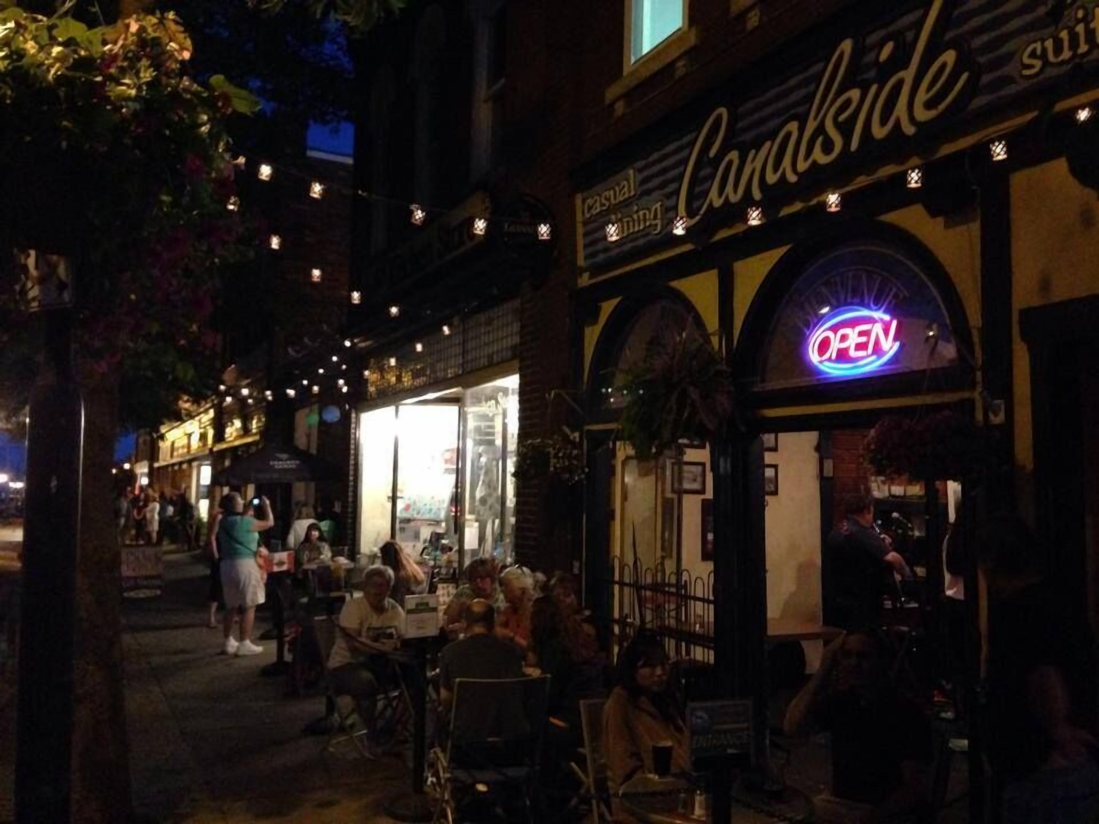 Photo - Canalside Restaurant & Inn