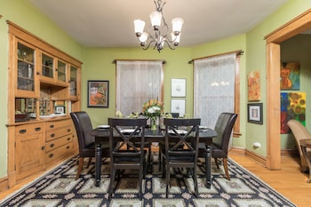 Chicago Guest House Wrigleyville