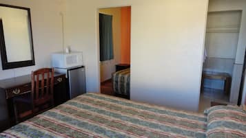 Room, 2 Double Beds | Desk, free WiFi, bed sheets