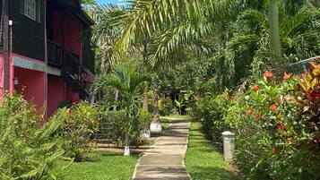 Façana frontal de l'allotjament