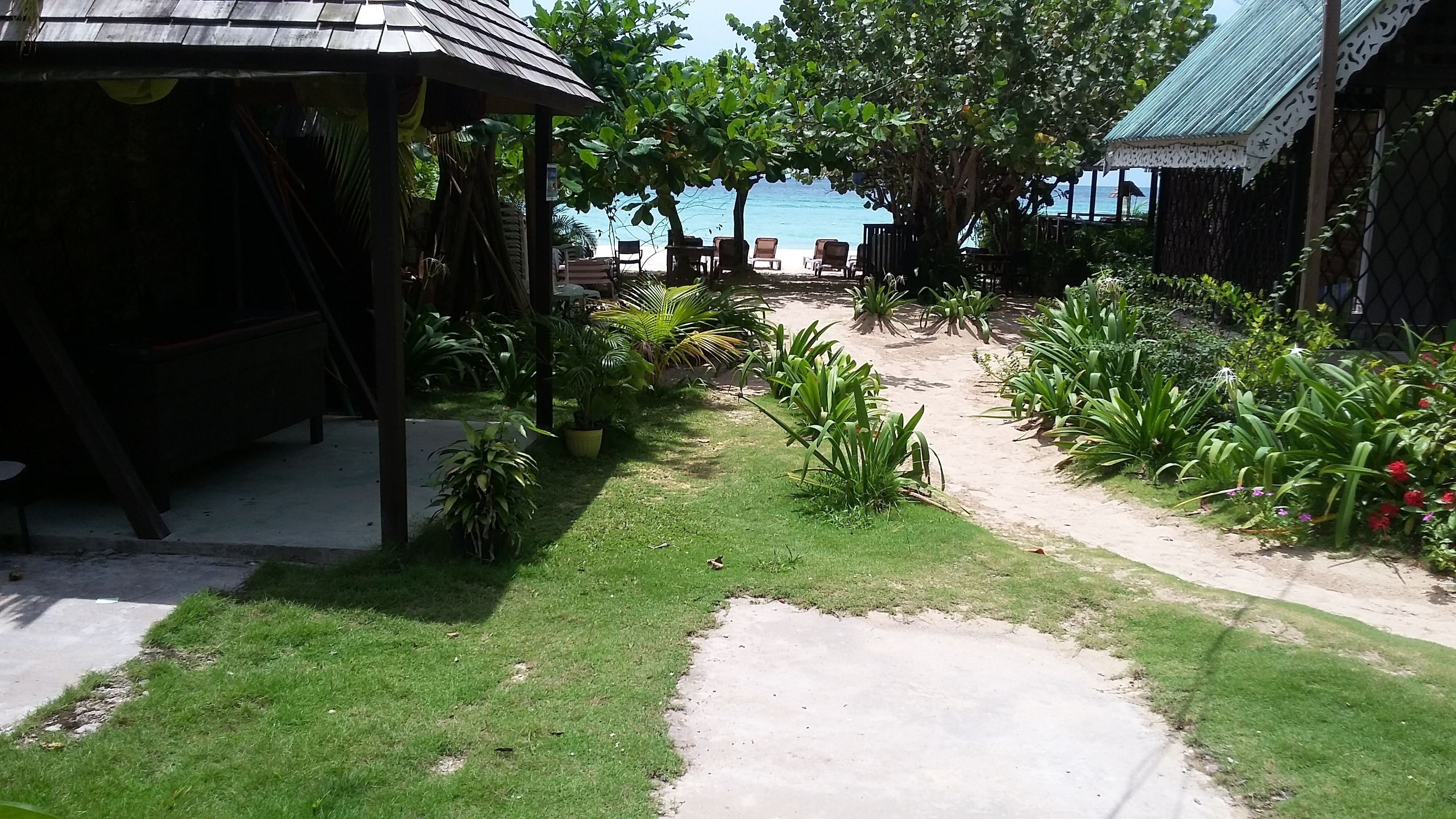 Lichaamsbehandelingen, hotstone-massages, diepe bindweefselmassages