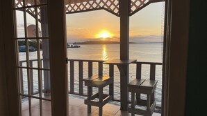 Habitación doble, vistas al mar | Balcón