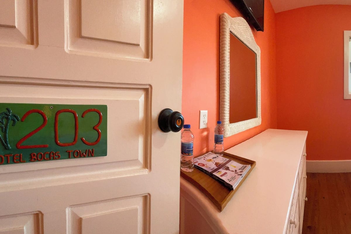 Standard Double Room | Desk, WiFi (free), bed sheets