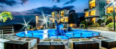 Piscina a l'aire lliure