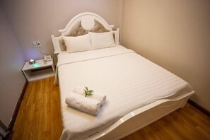 Minibar, Schreibtisch, kostenloses WLAN