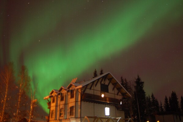 Front of property - evening/night - Fairbanks Extended Stay (Fairbanks)