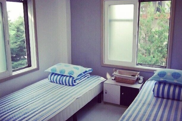 Twin Room | Free WiFi