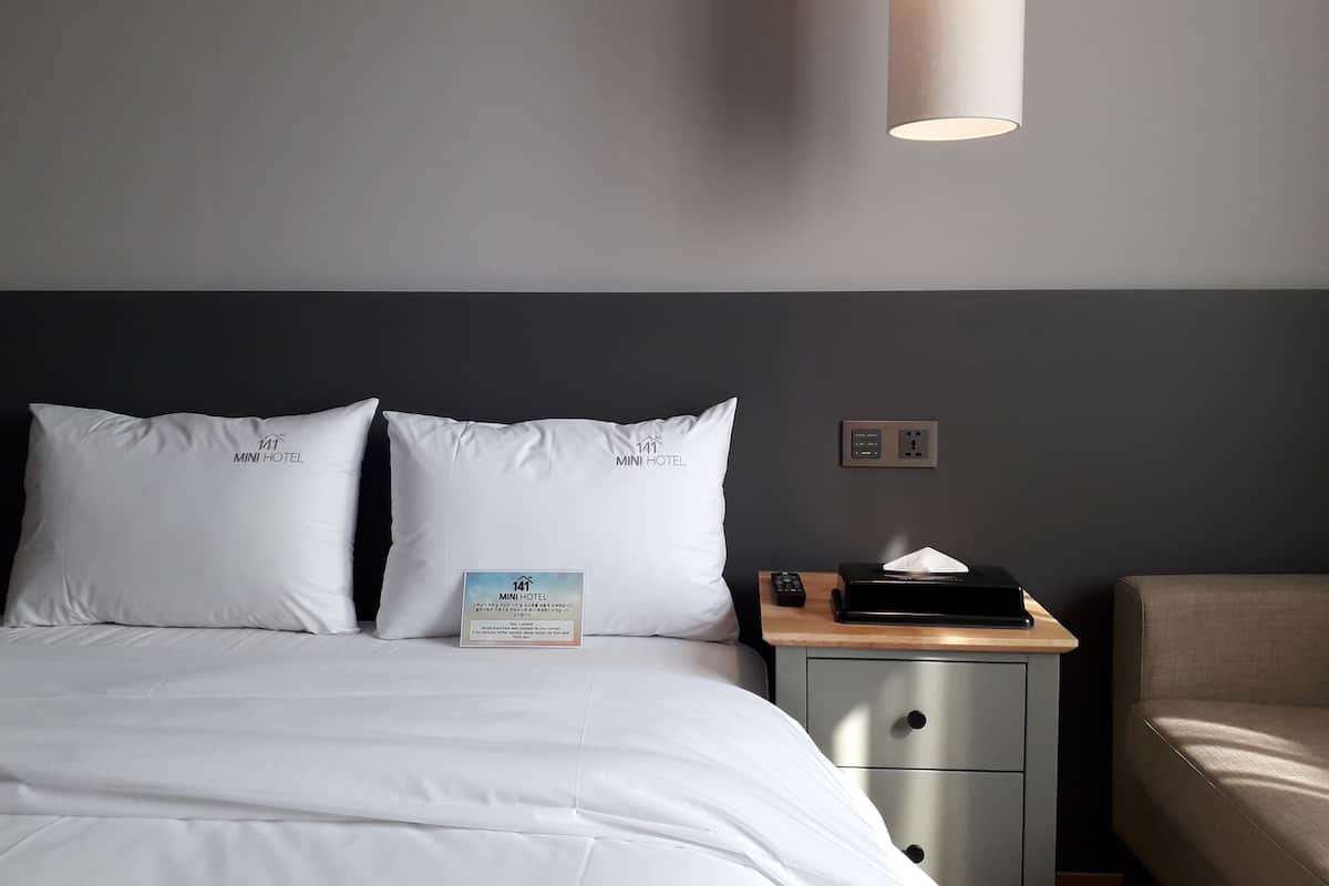 Deluxe Double Room | Premium bedding, down comforters, memory foam beds, in-room safe