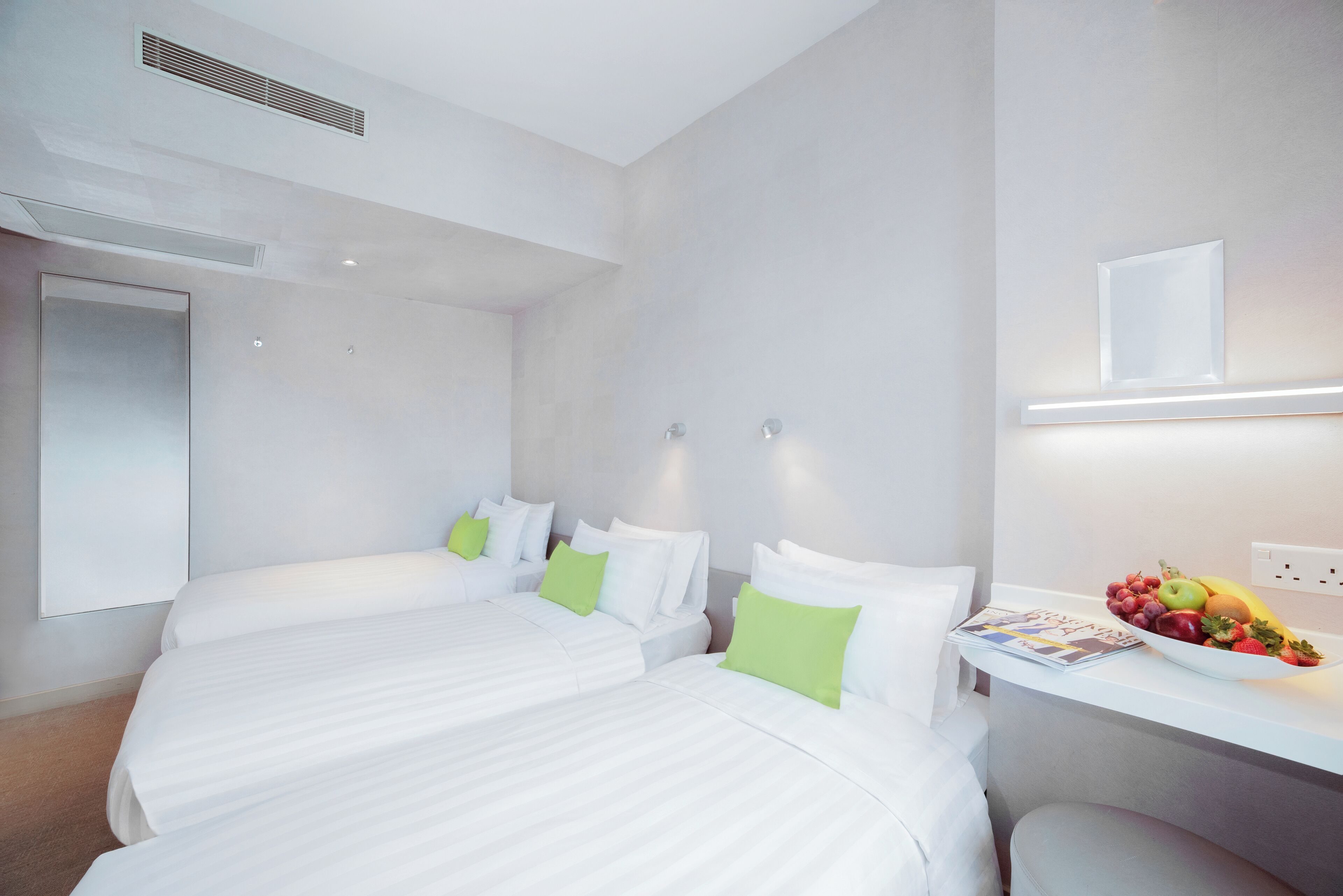 Tremannsrom | 1 soverom, safe på rommet, skrivebord og blendingsgardiner