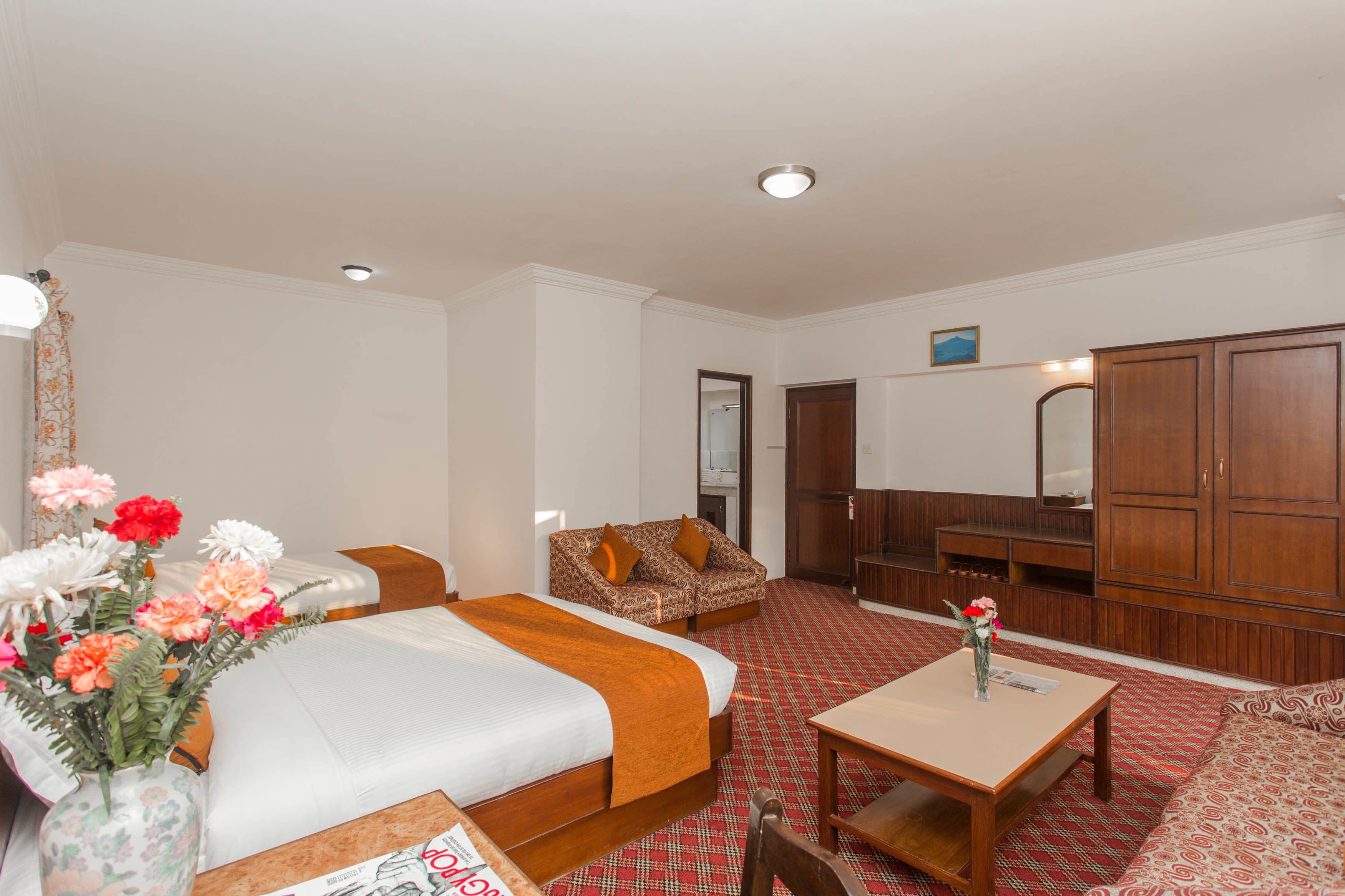 deluxe double or twin room | 1 bedroom, desk, free wifi, bed sheets