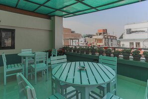 شرفة/رواق