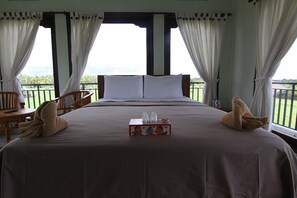 Desk, free WiFi - Balibbu Ubud Villa (Ubud)
