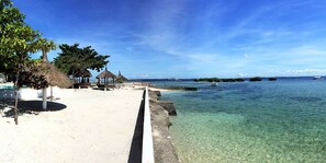 On the beach - Blue Garden Resort (Lapu-Lapu)