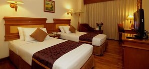 Room - Hotel Maharadja (Jakarta)