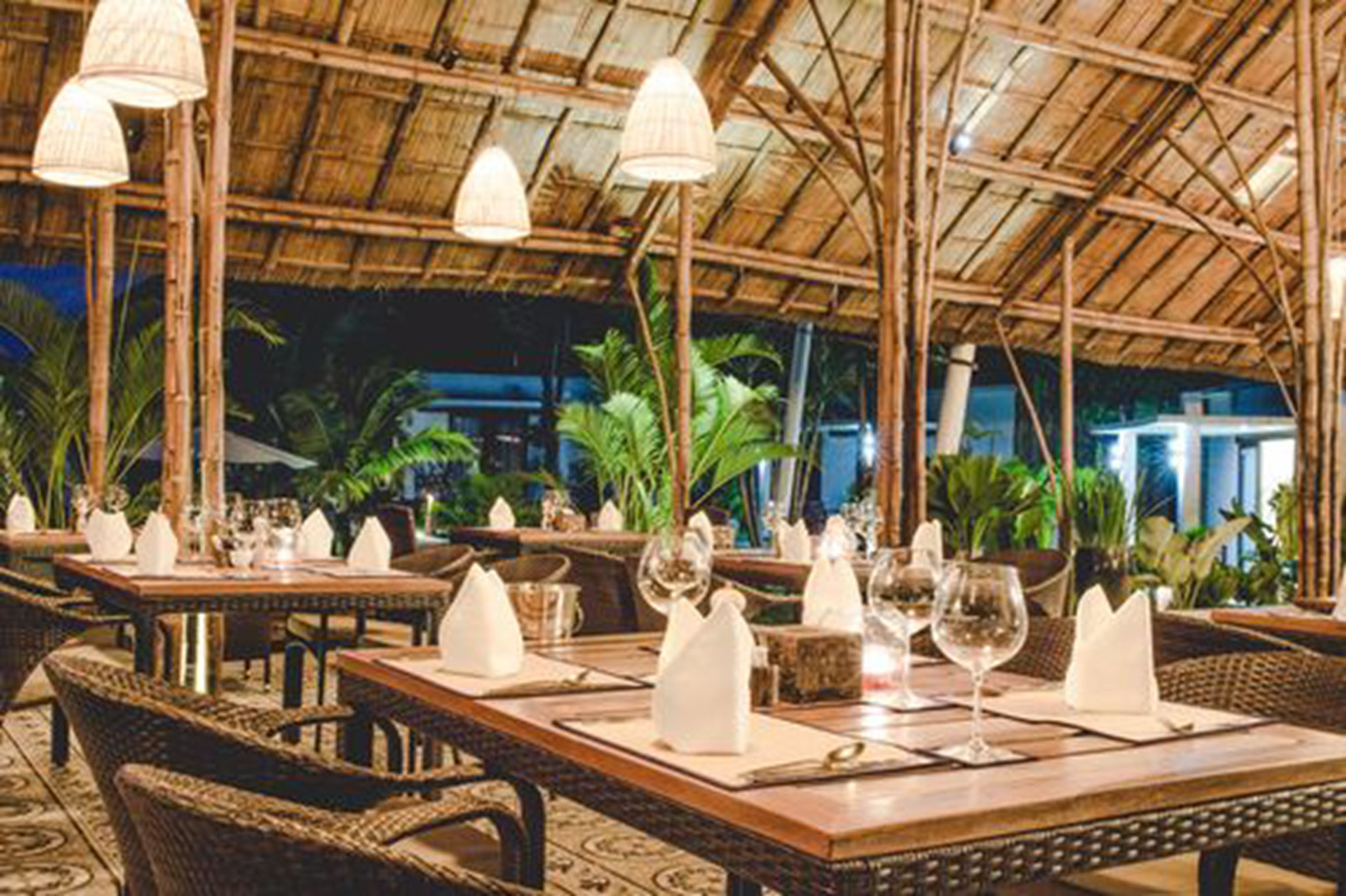 breakfast, lunch, dinner served; asian cuisine, pool views