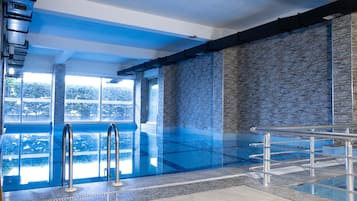 Sauna, hammam, hammam, massages aux pierres chaudes