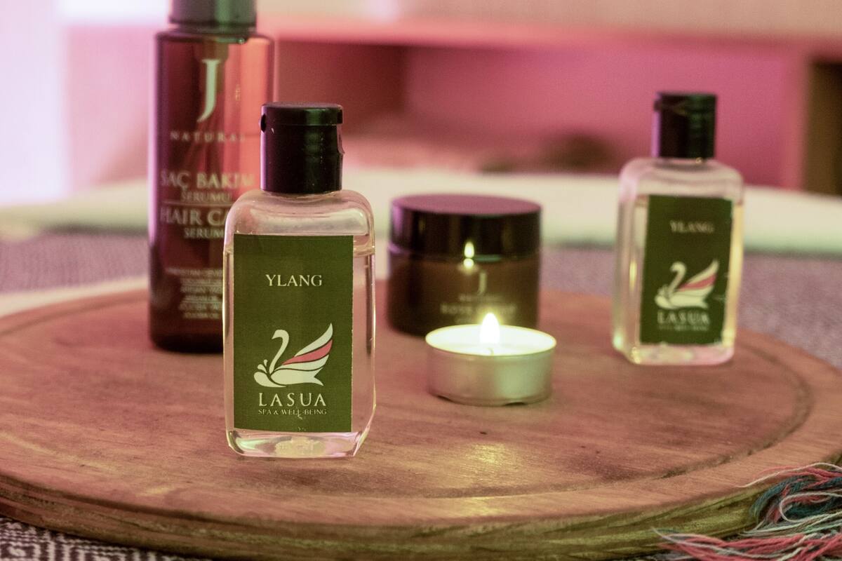 sauna, steam room, turkish bath/hammam, hot stone massages