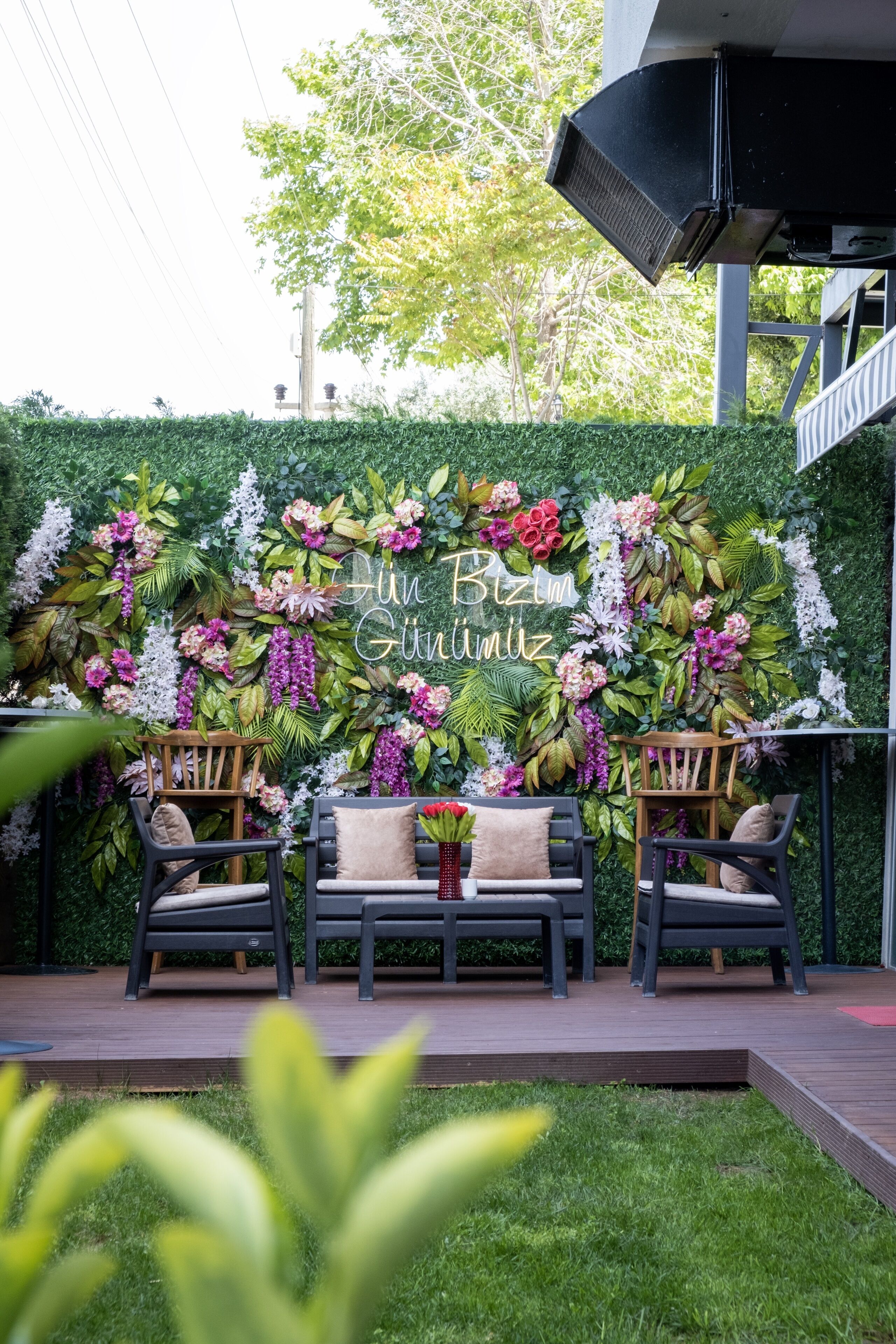 sauna, steam room, turkish bath/hammam, hot stone massages