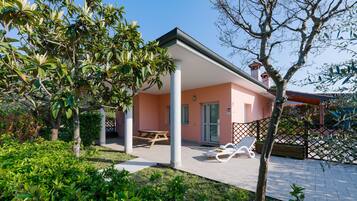 Bungalow, Terrasse | Ausblick vom Zimmer