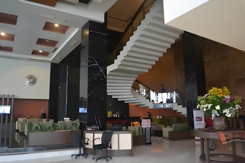 Grand Antares Hotel