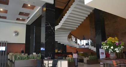 Grand Antares Hotel
