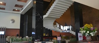 Grand Antares Hotel