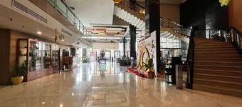 Grand Antares Hotel