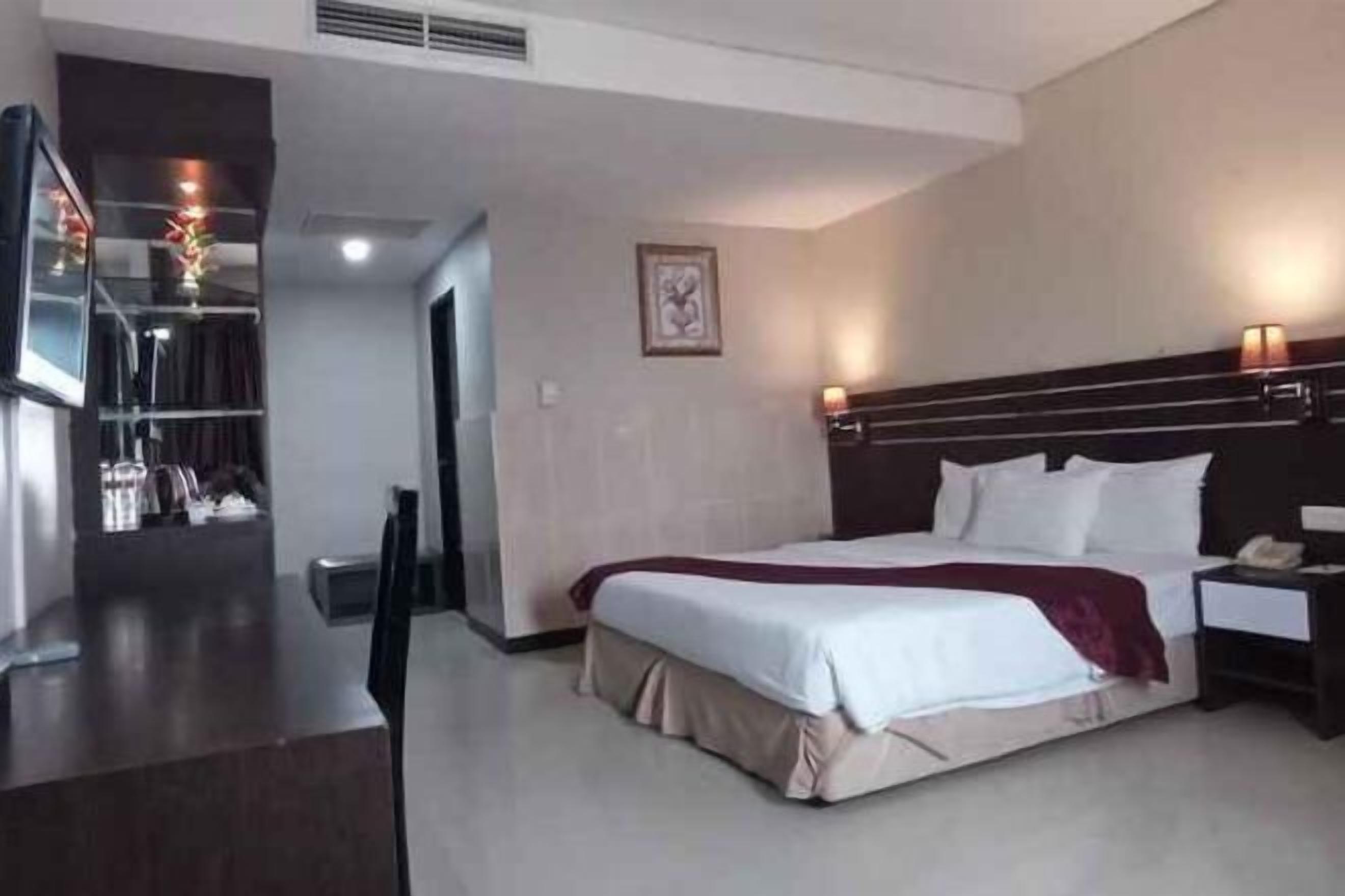 Skrivebord, ekstrasenger (mot et tillegg) og wi-fi (inkludert)