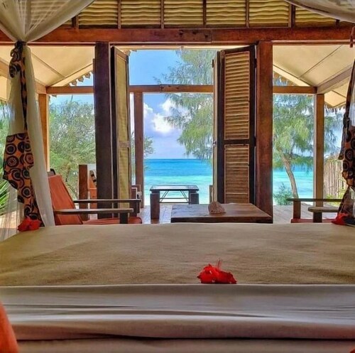 Seasons Lodge Zanzibar