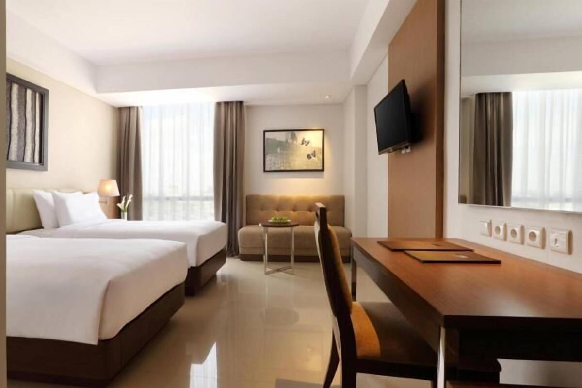 ตู้นิรภัยในห้องพัก, โต๊ะทำงาน, Wi-Fi ฟรี, ผ้าปูที่นอน