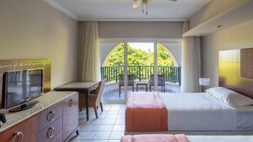 1 quarto, frigobar (abastecido com itens grátis), cofres nos quartos