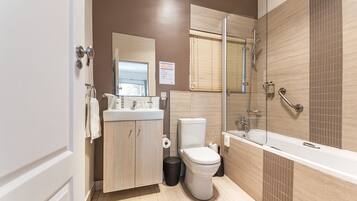 Executive Apartment, 1 Bedroom, Kitchenette, Garden View | Bathroom | Shower, free toiletries, hair dryer, bathrobes