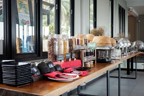 Breakfast meal - The Tarna Resort, Koh Tao (Koh Tao)