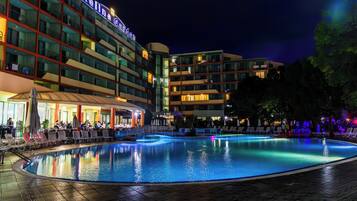 Front of property – evening/night