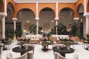 Daily buffet breakfast (EUR 13 per person) - Hotel Boutique Palacio Pinello (Seville)