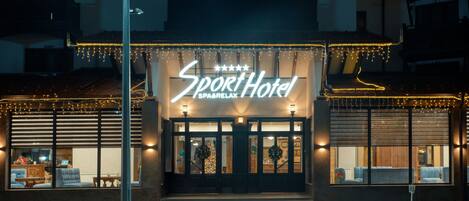 Majoituspaikan sisäänkäynti