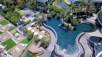 7 outdoor pools, pool umbrellas, pool loungers