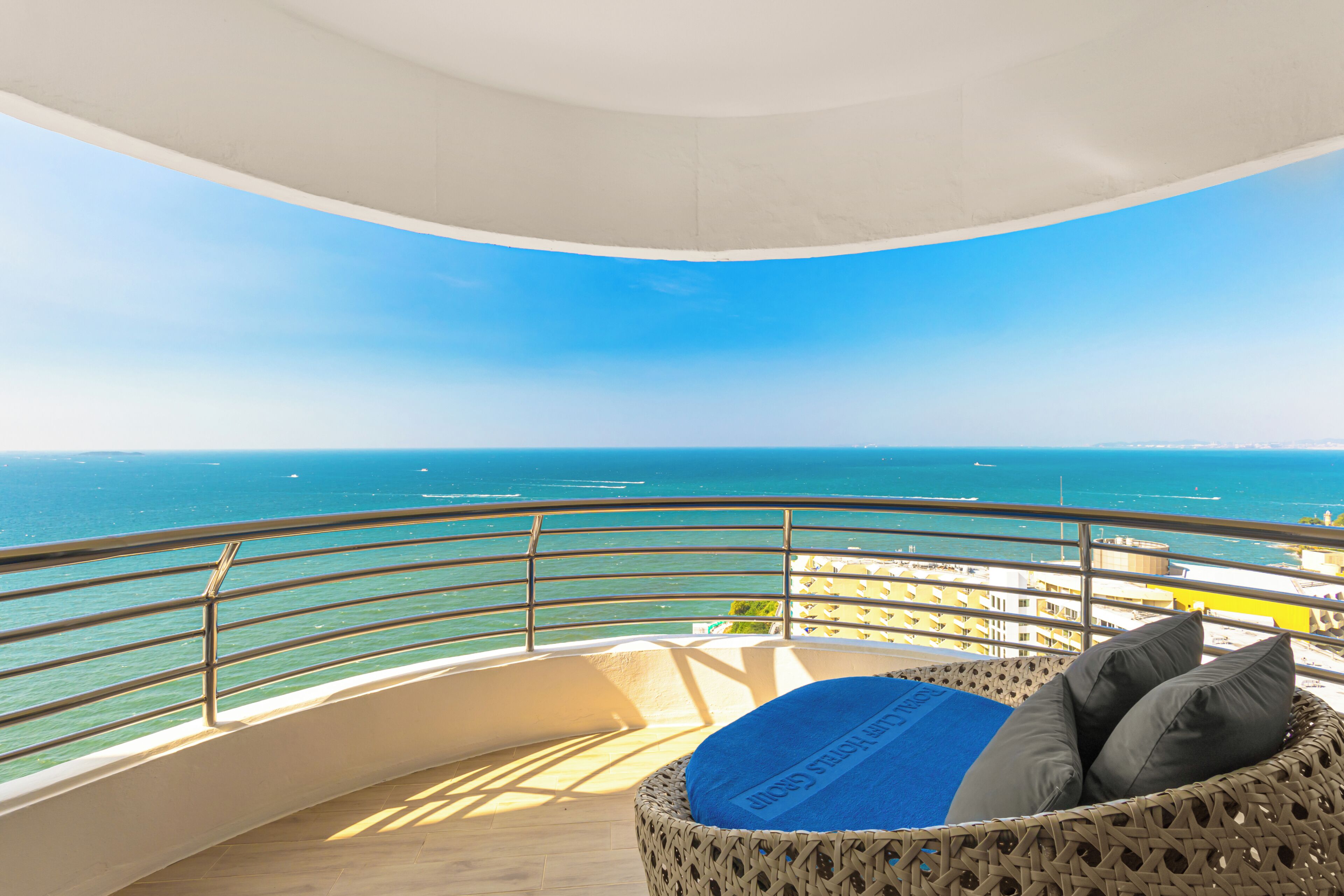 Photo - Royal Cliff Grand Hotel